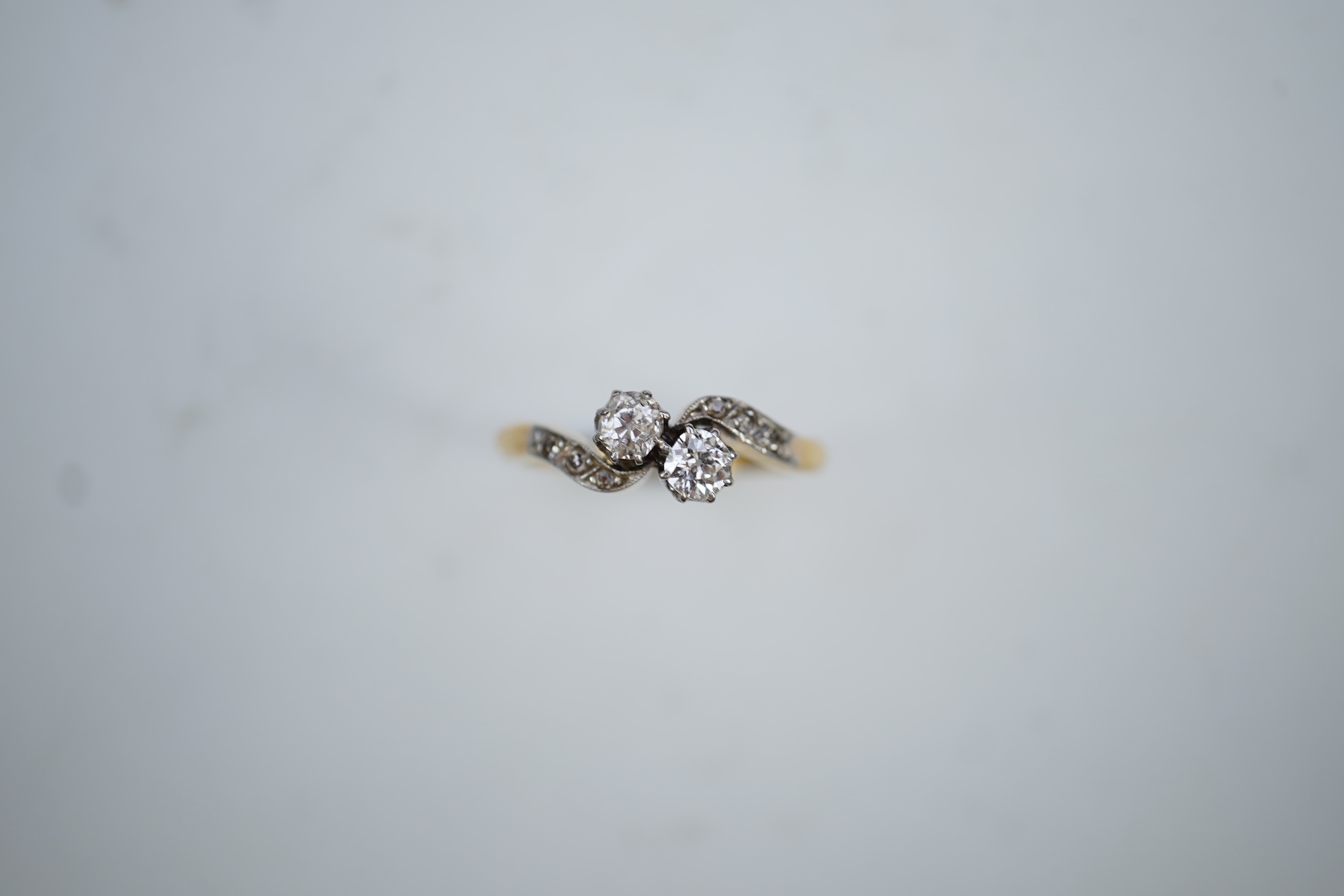 A diamond toi et moi ring, early 20th century
